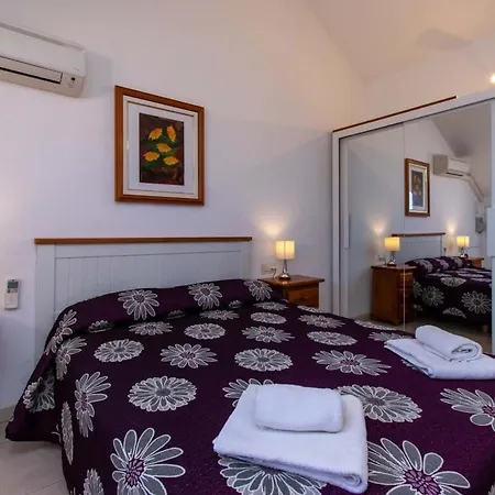 Tenerife Royal Gardens 19 - One Bed Front Line With Amazing Sea Views *