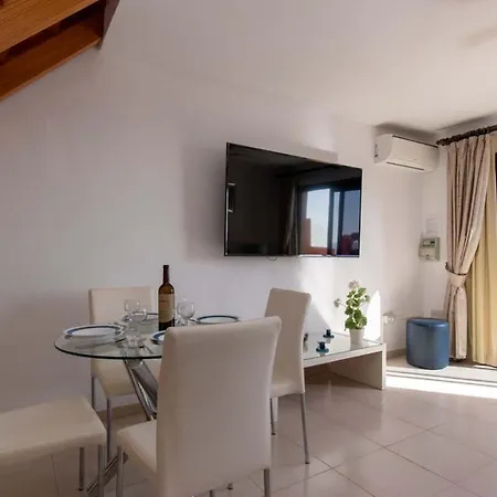 Tenerife Royal Gardens 19 - One Bed Front Line With Amazing Sea Views * Playa de las Américas