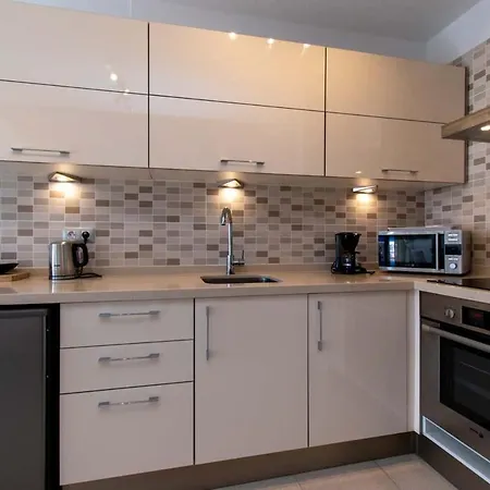 Tenerife Royal Gardens 19 - One Bed Front Line With Amazing Sea Views Διαμέρισμα *